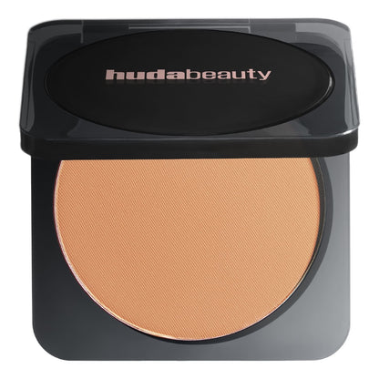 HUDA BEAUTY